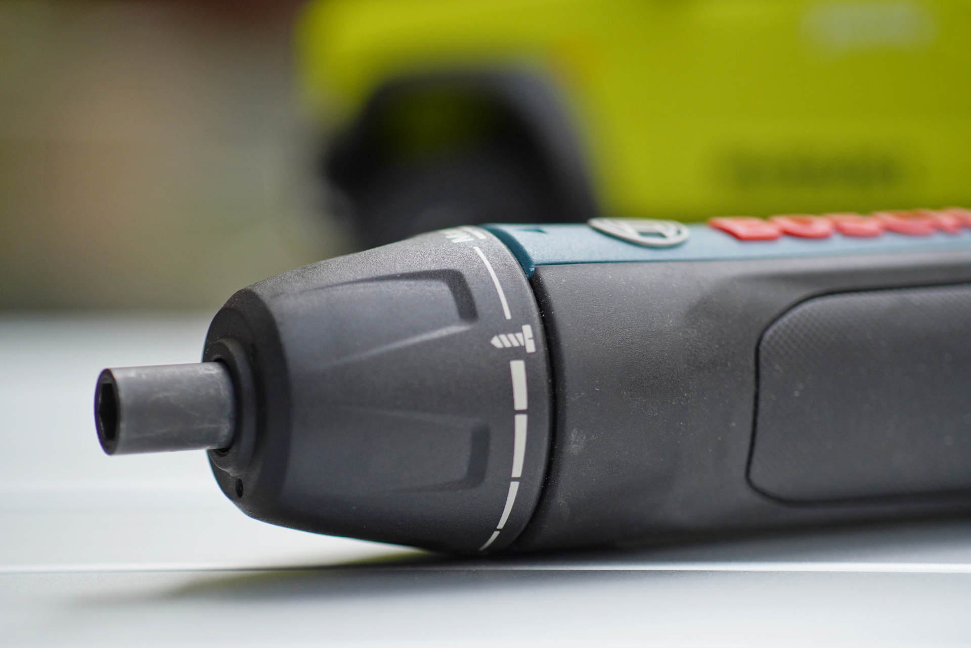 孔对准，“枪”握牢！从3V-20V，钢铁直男的电动玩具