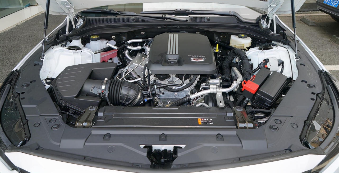 凯迪拉克2014款xts豪华版真实油耗,凯迪拉克显示油耗20个