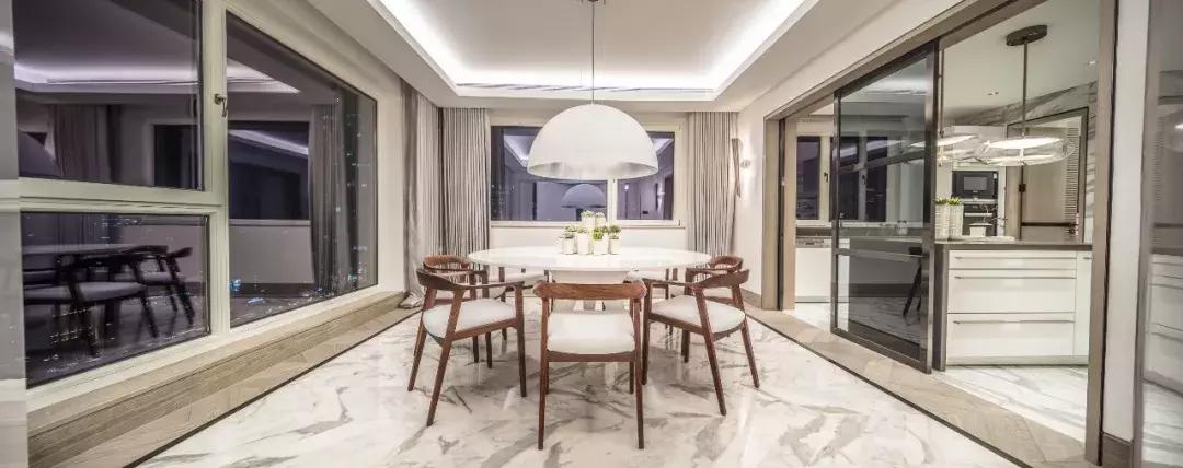 kellyclarkson贝克汉姆,贝克汉姆和维多利亚代言的香水