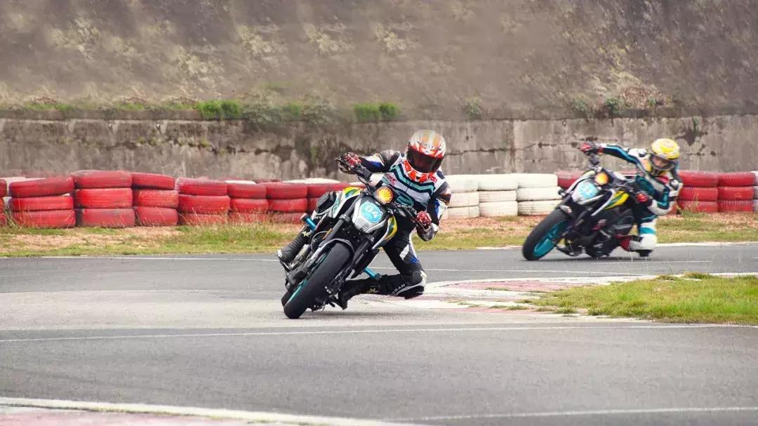 你与冠军的差距,你和奥运冠军之间的差距