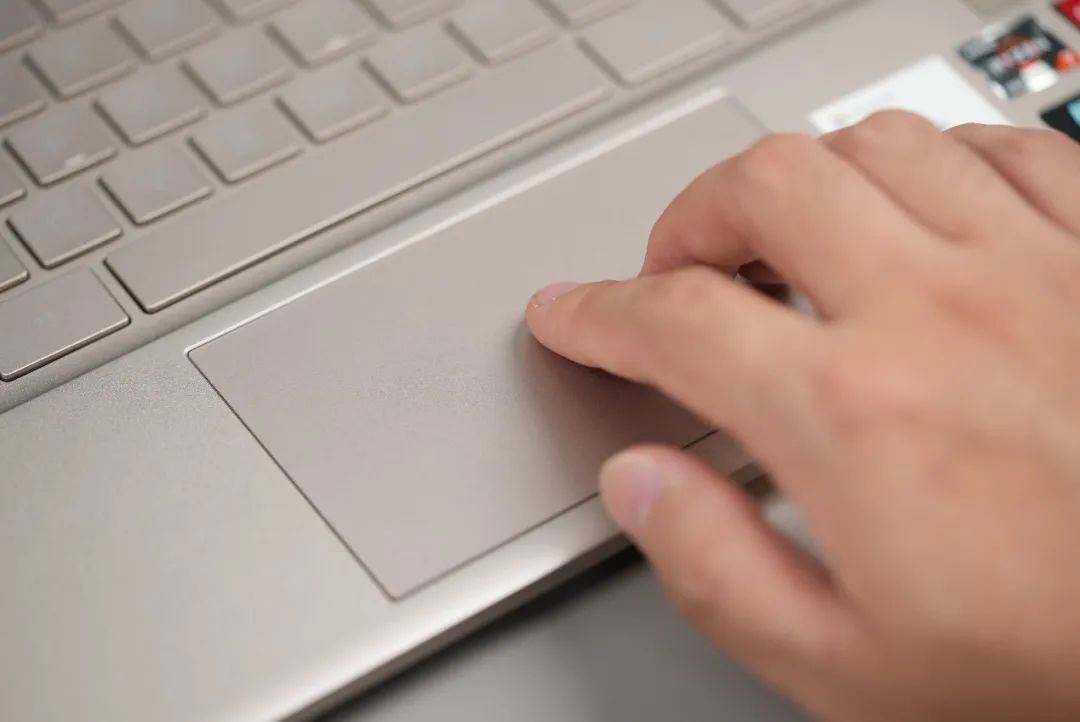 惠普星13air轻薄本锐龙版六千多,惠普星13air轻薄本锐龙版