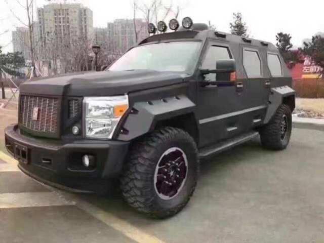 上海乔治巴顿街拍,上海街头乔治巴顿