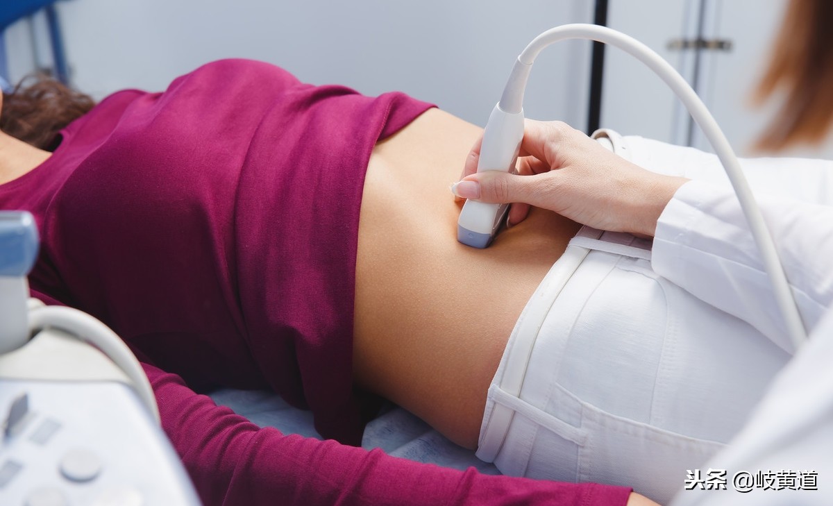 连续几个月不来月经才算绝经,连续好几天褐色血但是不来月经