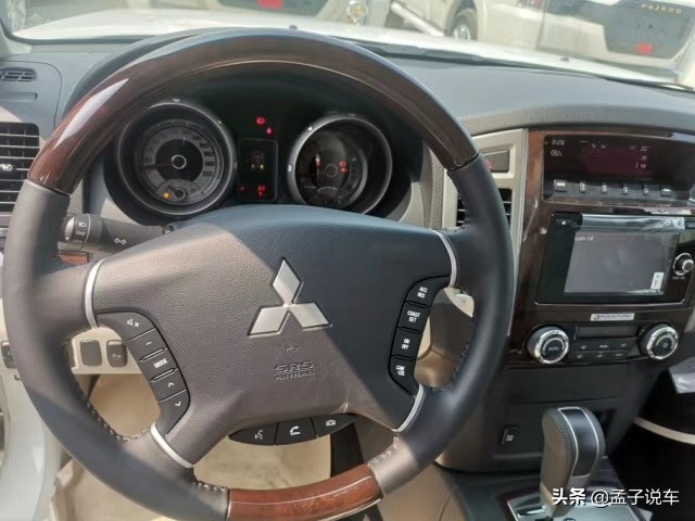 全款六七万帕杰罗v93,帕杰罗v977万左右