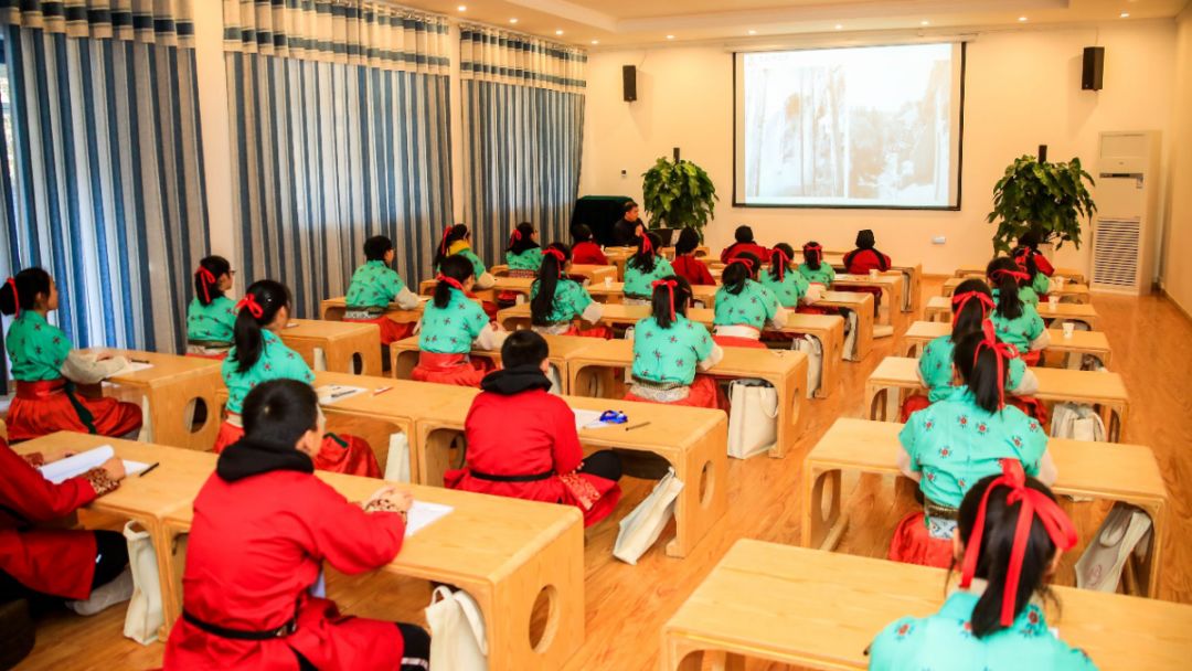 研学是怎么研学的,研研是怎么火起来的