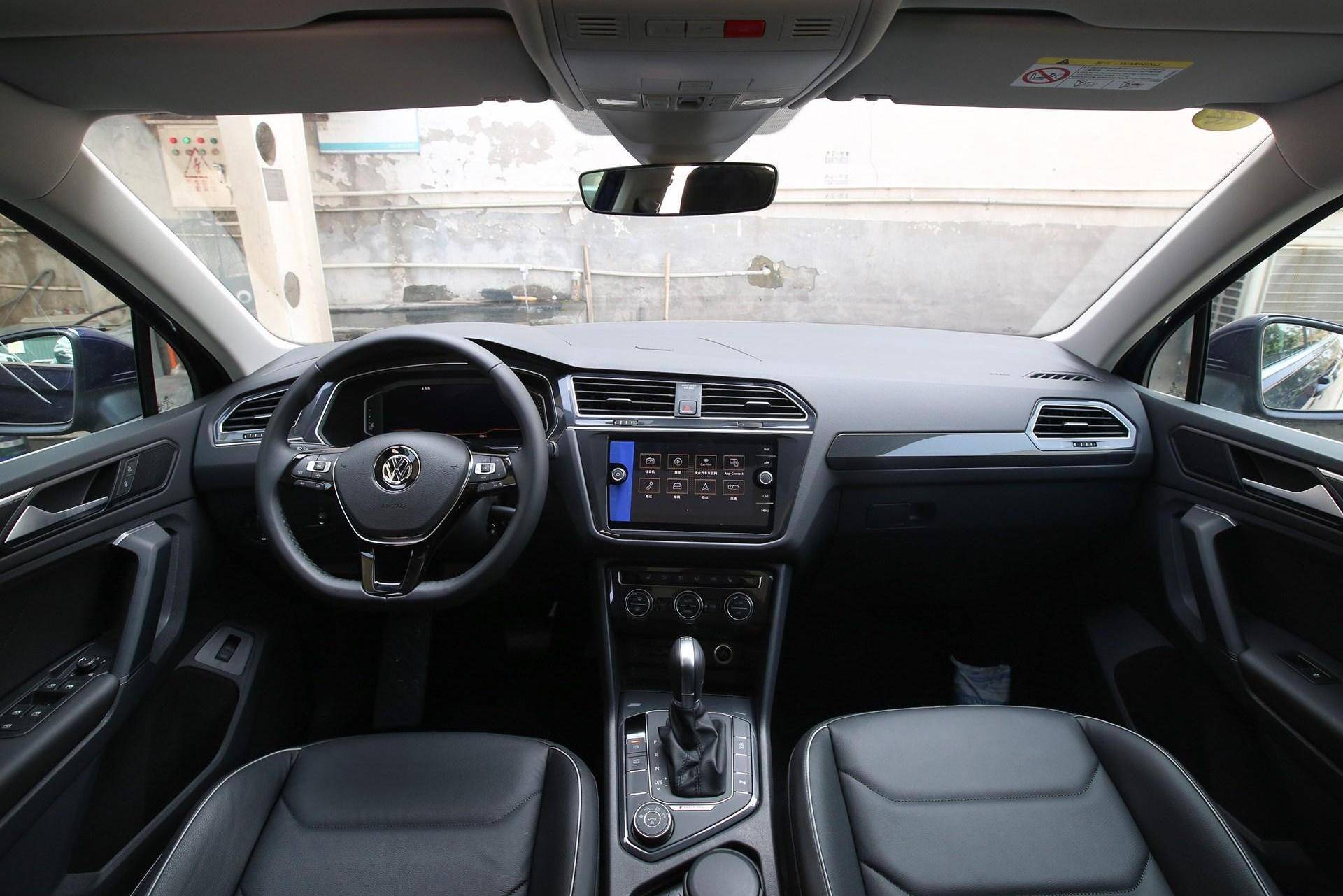 大众途威最新款测试视频,大众召回车型查询