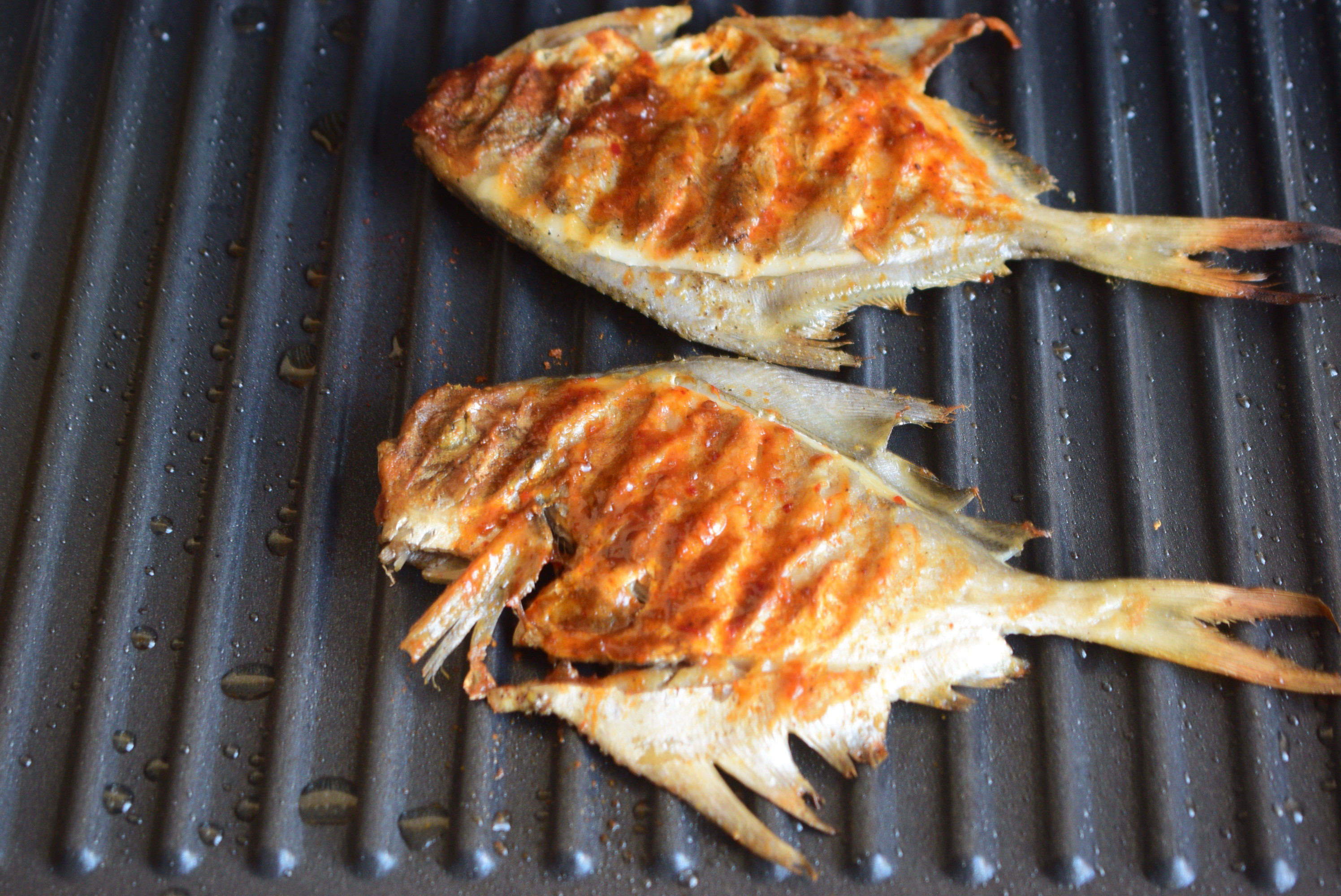 麻辣鲜香的烤鱼在家就能轻松搞定,在家做的烤鱼比外面餐馆的还好吃