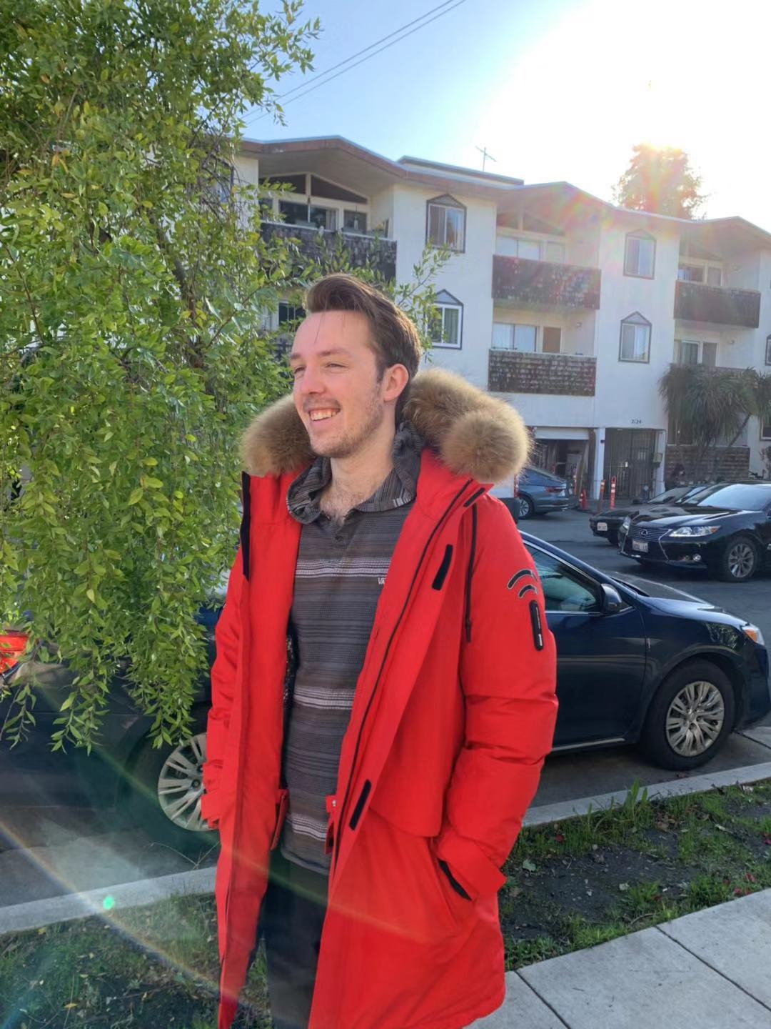 杨幂同款波司登冰羽蓝搭配,波司登杨幂冲锋衣怎么搭配