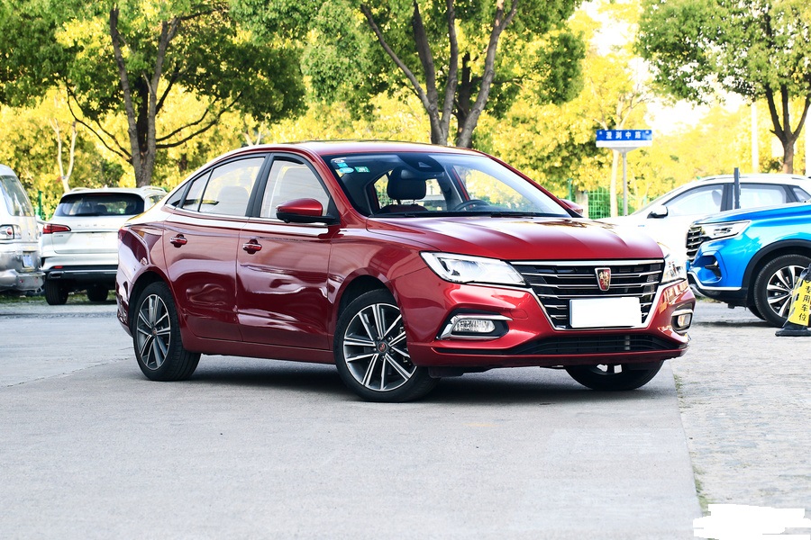 荣威360真的很省油吗,荣威360自豪版怎么样