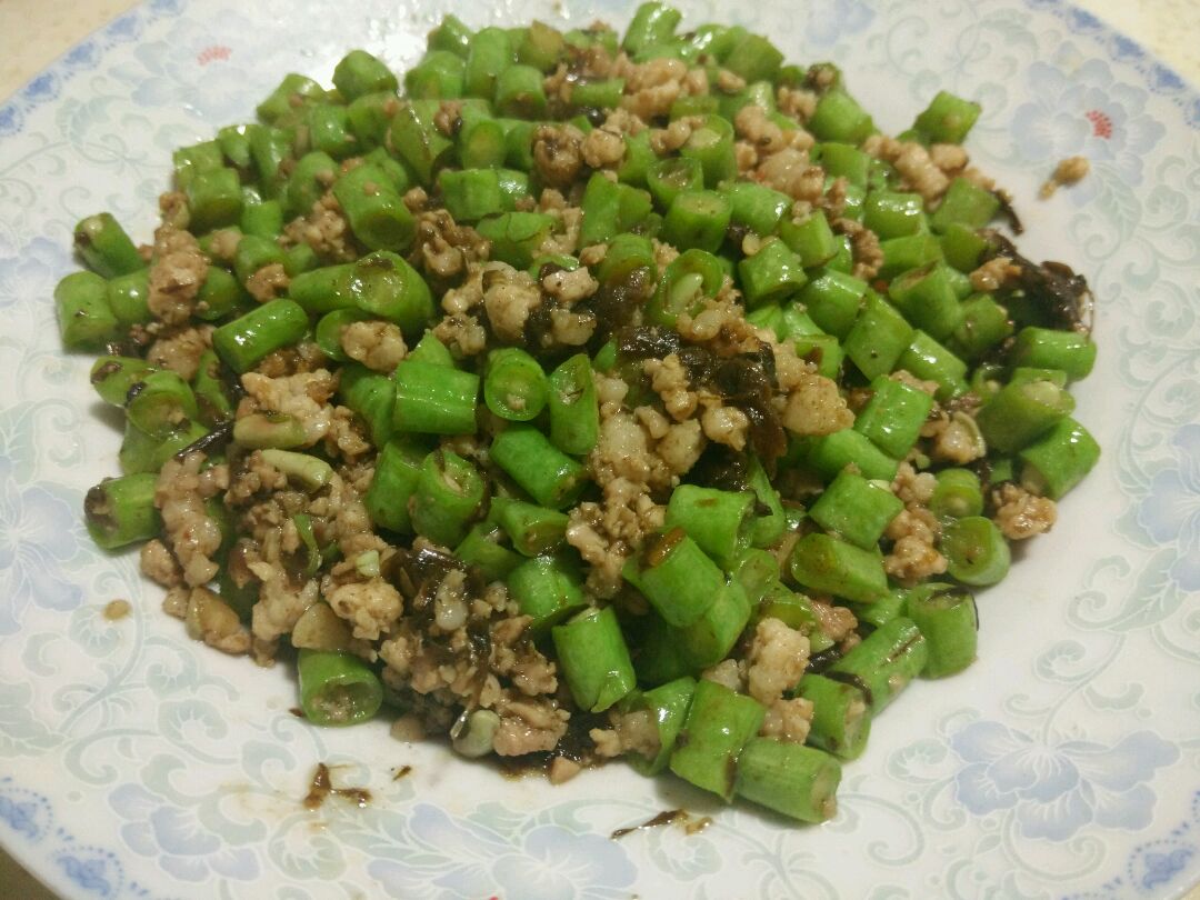 肉末橄榄菜炒豆角的做法,超下饭的橄榄菜肉末炒豆角