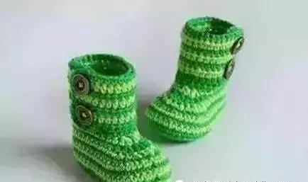 简单婴儿靴子毛线鞋,可爱款钩针宝宝鞋