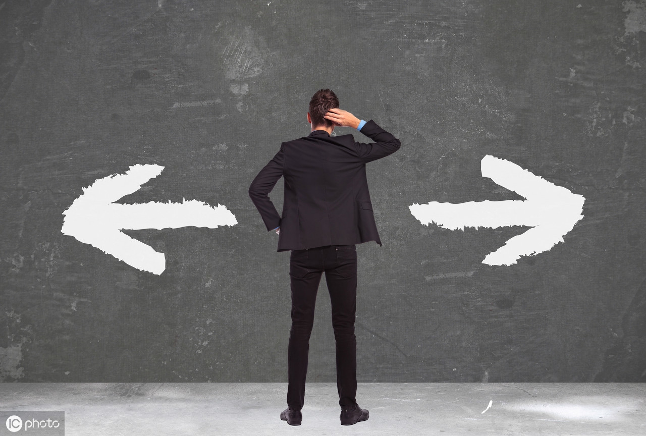 辞职信酒店,酒店前台辞职信范文怎么写