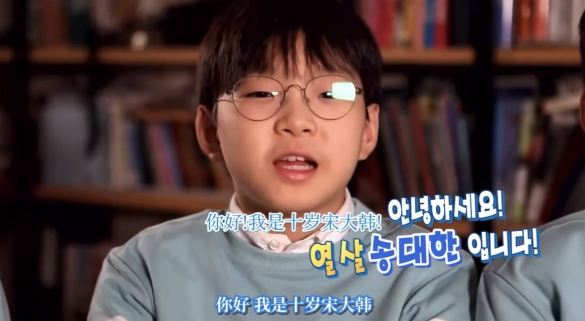 退圈读书、捞快钱、疑似“秃顶”，“表情包”萌娃现状大不同