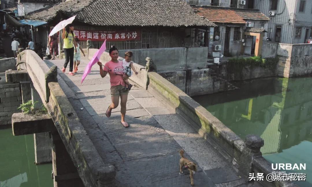 杭州旅游烟火气,杭州哪里还有江南风情