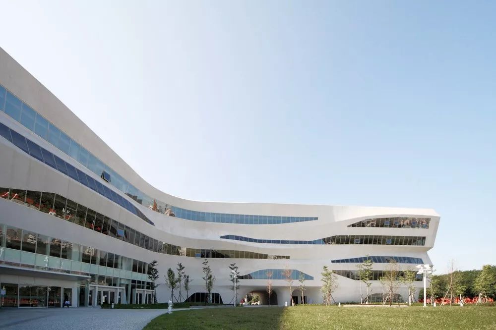 漫步台中，学建筑的中国人都应该去看看”的东海大学...