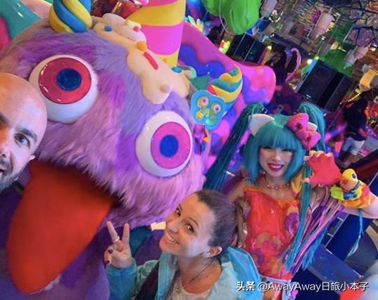 日本的怪兽主题餐厅 (日本东京的怪兽餐厅)