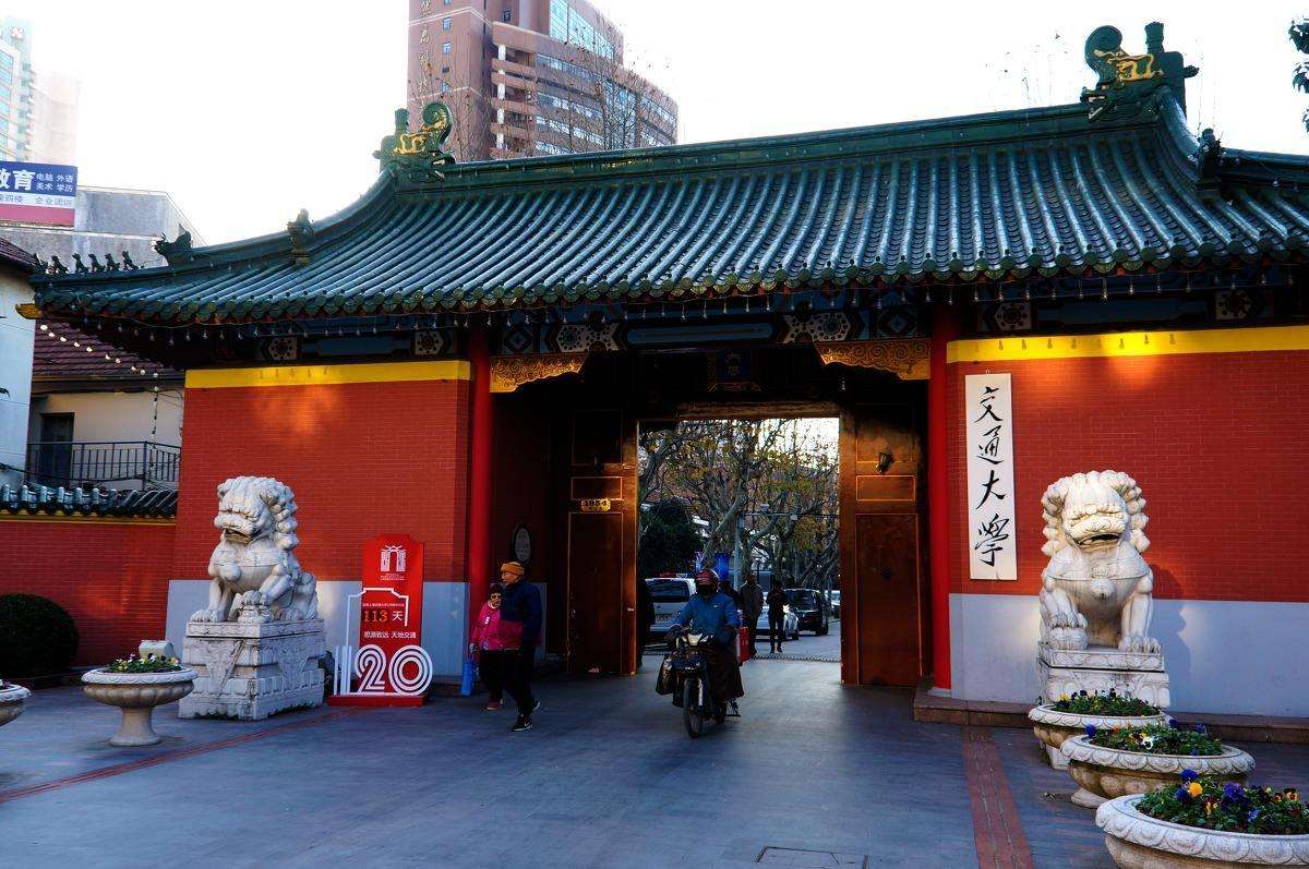 中国计算机专业最好的10所大学，都是顶尖名校，毕业轻松进华为