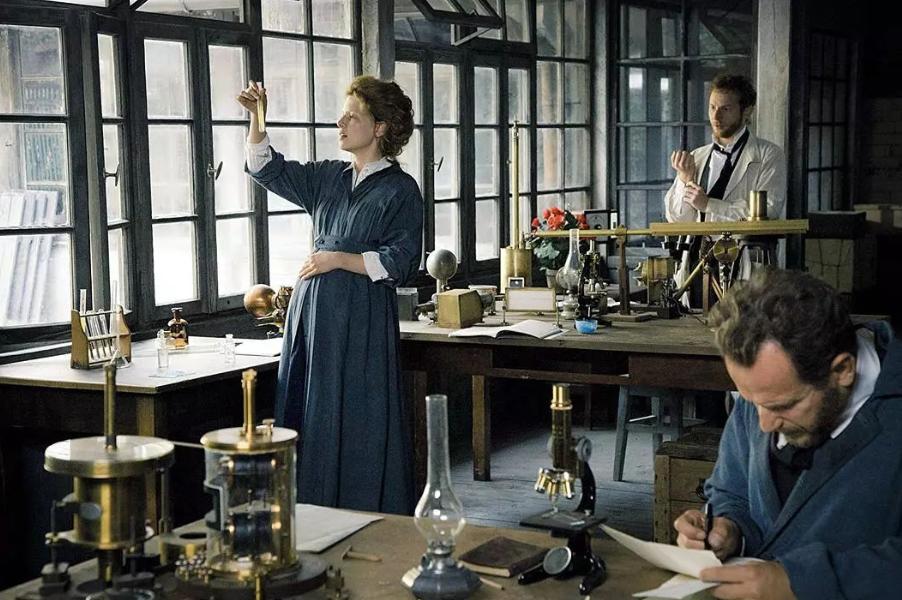 玛丽居里的奖项,玛丽居里曾经获奖了吗