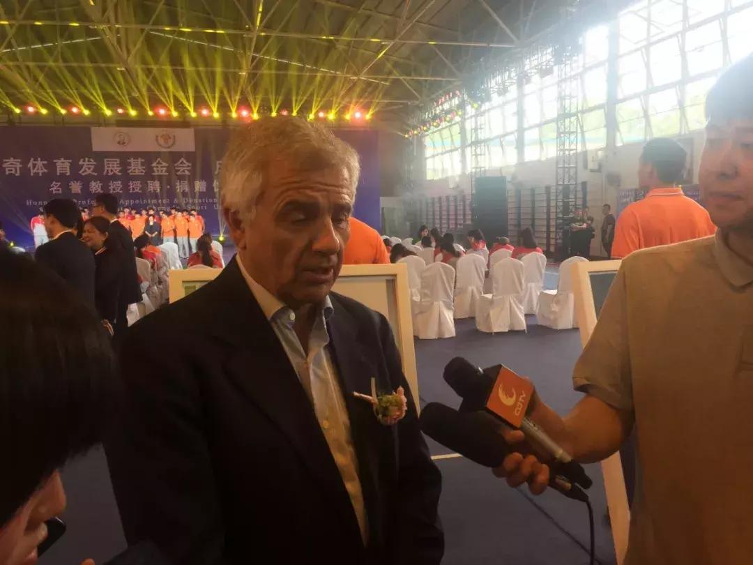 小萨马兰奇个人资料,小萨马兰奇盛赞中国赛事组织能力