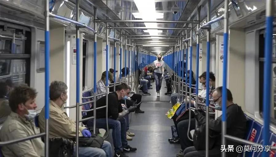 美国确诊新冠肺炎超35000例,美国新冠肺炎确诊病例超135万视频