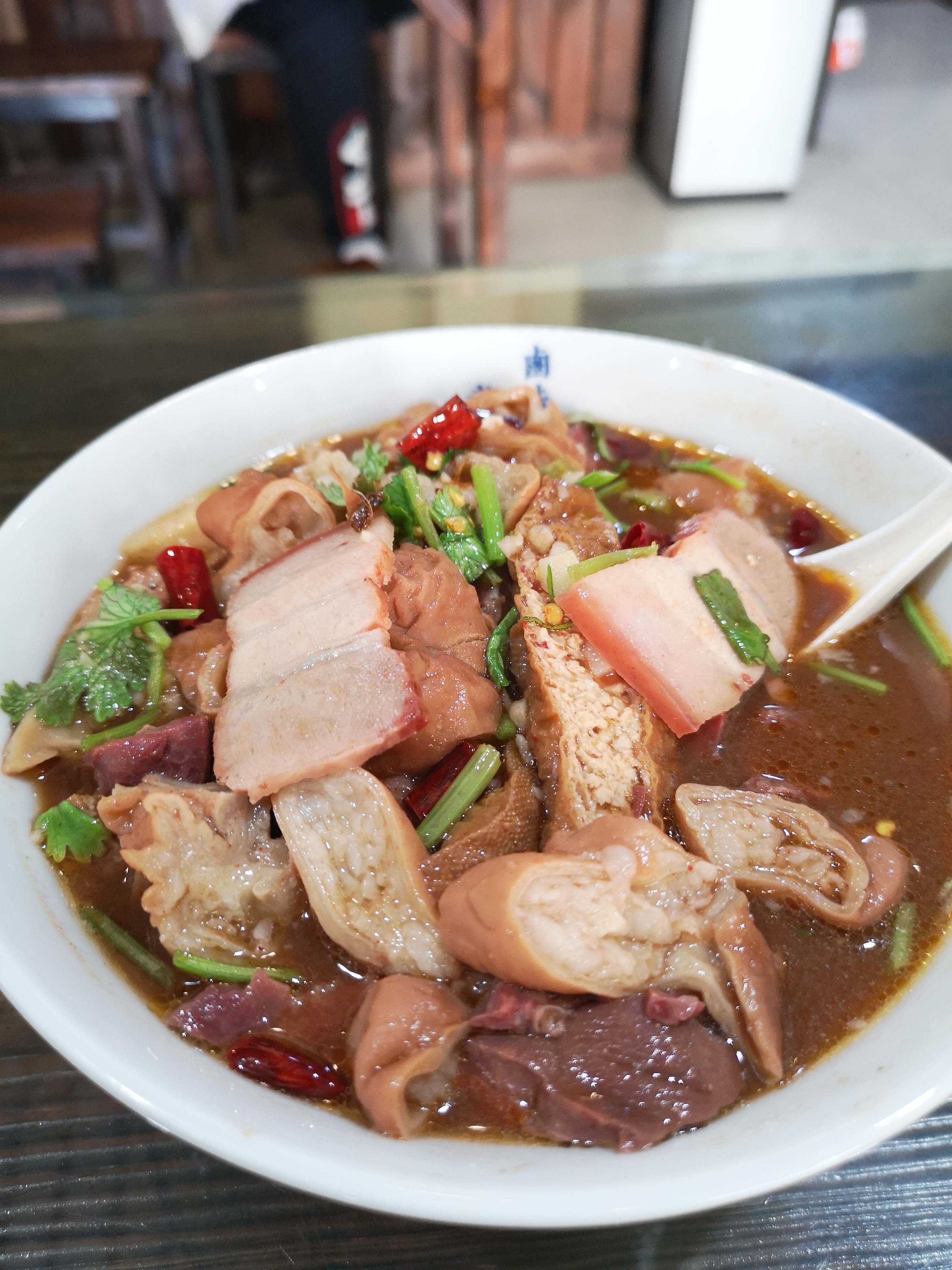 天津长春道卤煮火烧,天津有卤煮火烧店吗