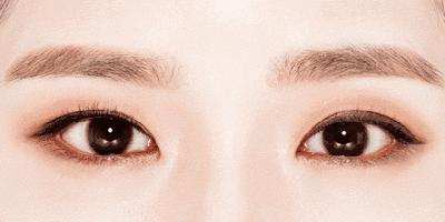 如何让眼睛拍照有神,拍照眼睛无神怎么改善