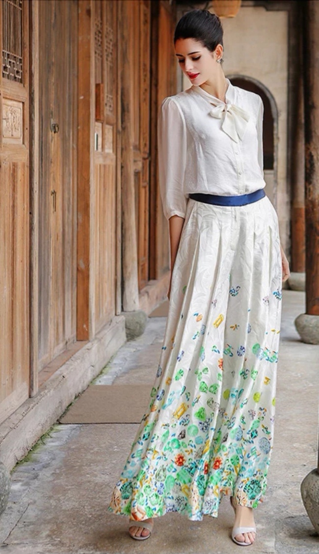 夏天穿的真丝衣服如何清洗,夏天真丝衣服怎么保养