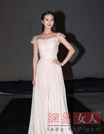 足尖艺术芭蕾舞,足尖上的芭蕾完整版