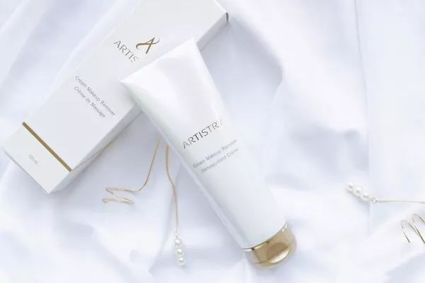 雅姿柔润卸妆乳,雅姿卸妆乳到底怎么用