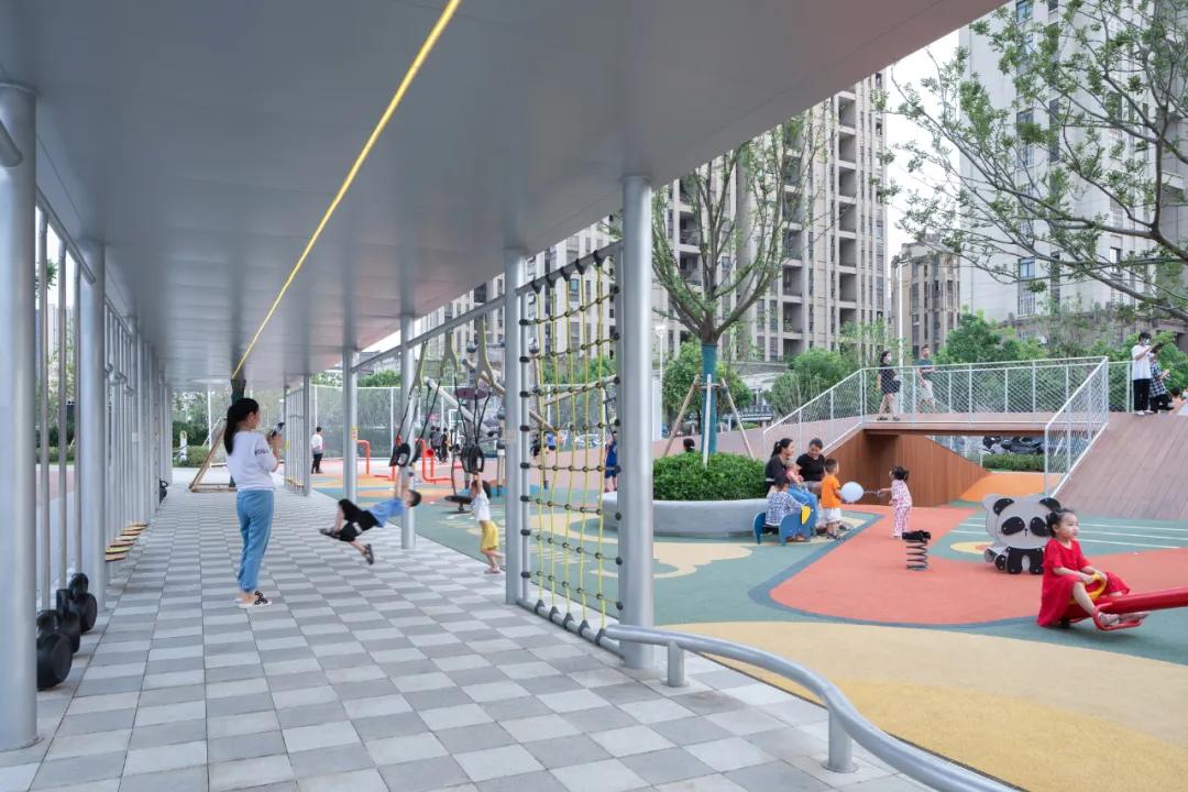 绗涗笢鑷诲搧,绗涗笢鑷诲搧浜戞箹鍗侀噷