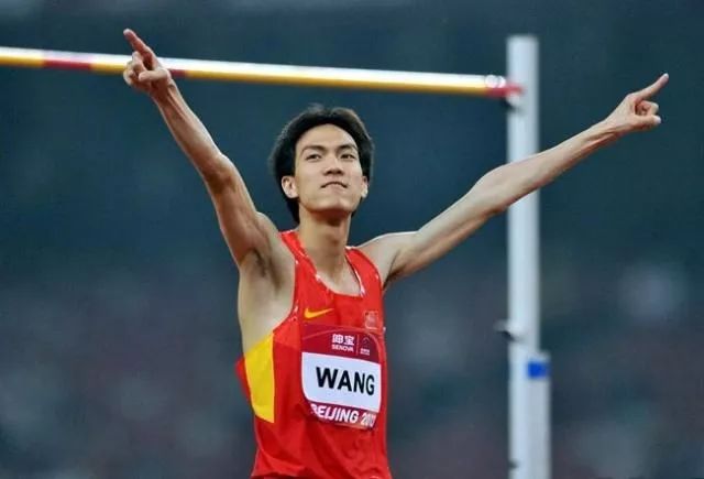 跳高学霸王宇照片,跳高王宇是考进清华的吗