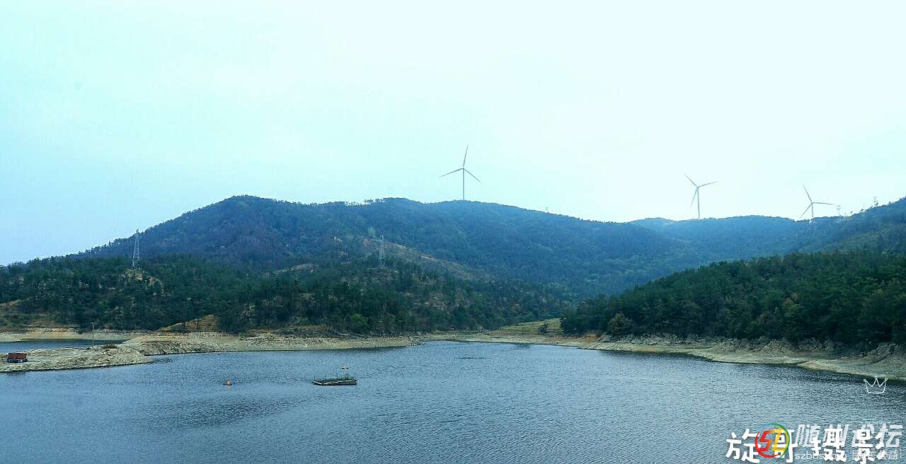 李白静夜思在哪个地方作诗,李白的梦游天姥吟留别的时代背景