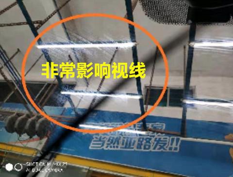 汽车玻璃很模糊怎么去除,汽车玻璃干净却还是模糊