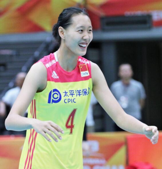 中国女排vs加拿大女排首发名单,泰国女排决赛中国女排名单