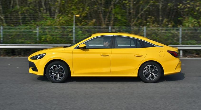 mg5青春风尚版手动试驾车,mg521款青奢风潮版试驾