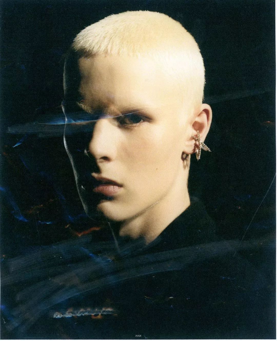 明星同款耳夹无耳洞,没有耳洞的明星是怎么戴耳环的