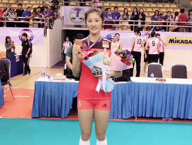 袁心玥女排最新消息,女排新星崛起龚翔宇