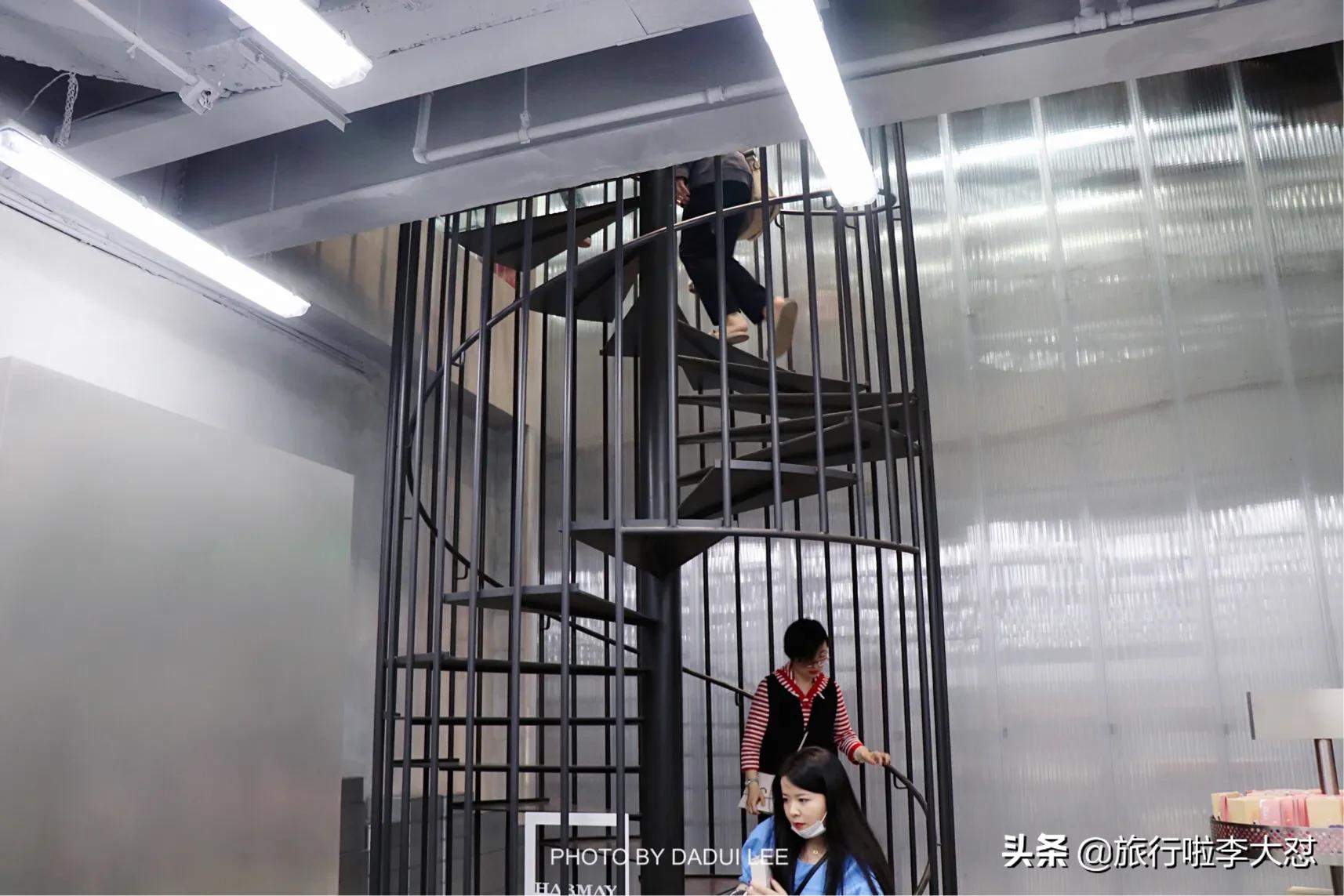 潮流美妆合集店铺推荐,上海女生必逛的美妆小样集合店