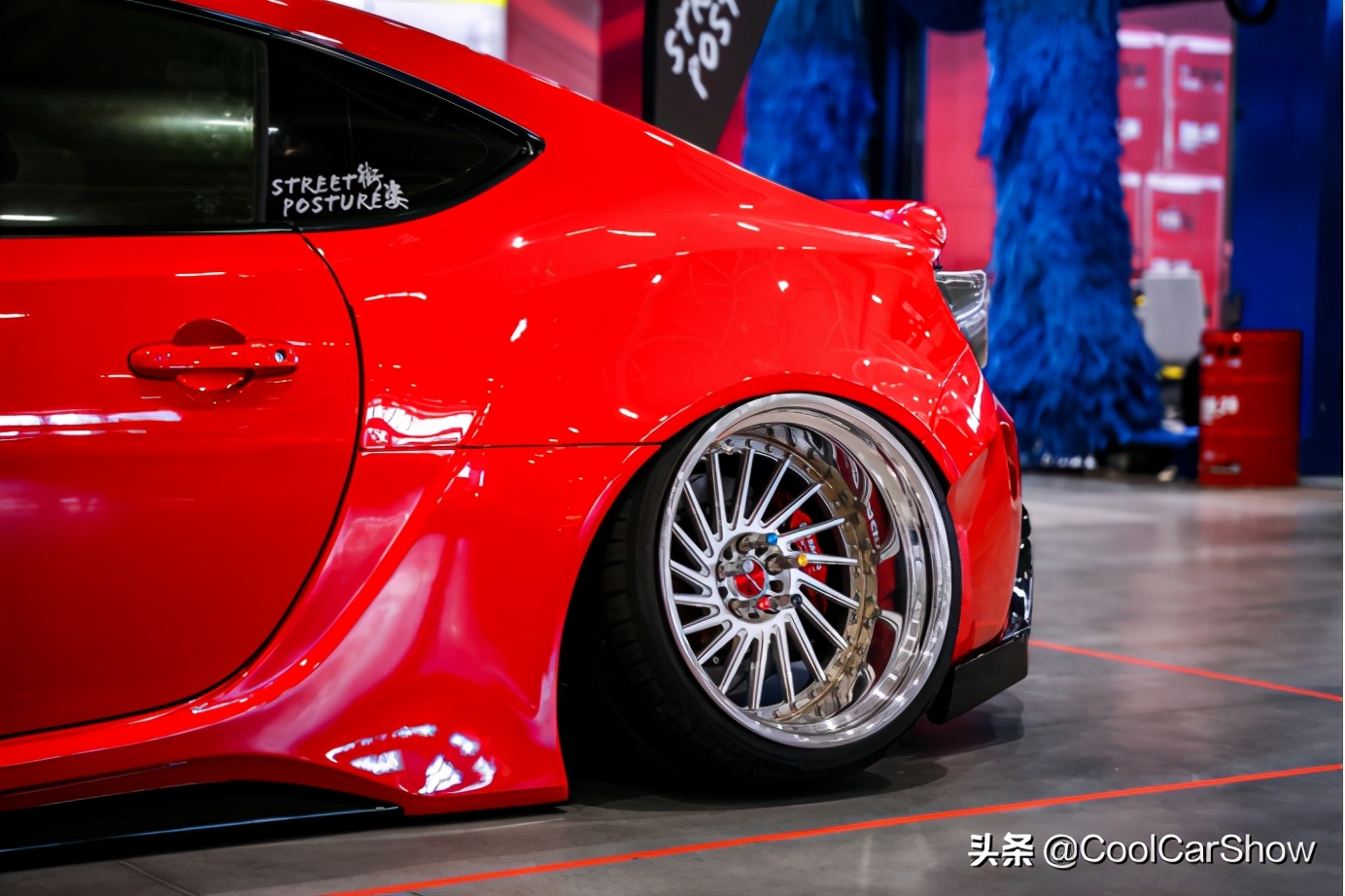 s5锻造轮毂怎么看真假,怎么区分是不是真正的锻造轮毂