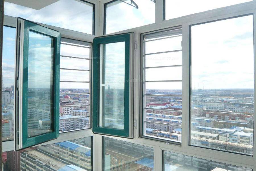 纱窗上的油渍怎么去除,怎么弄掉纱窗上的污渍