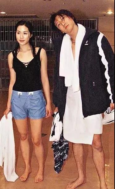 为豪门而生的徐子淇？从小不许做家务，出国镀金，为嫁豪门迁祖坟