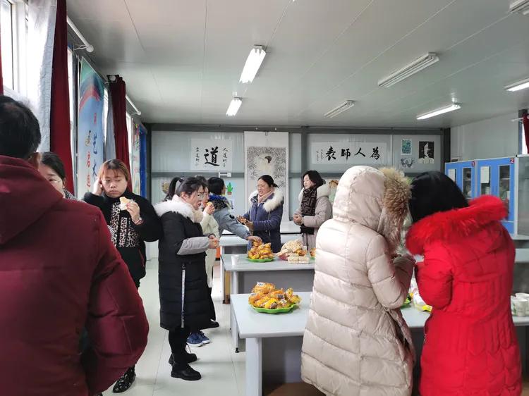 洛龙区养成教育十二校联盟第195次活动洛龙五小现场会