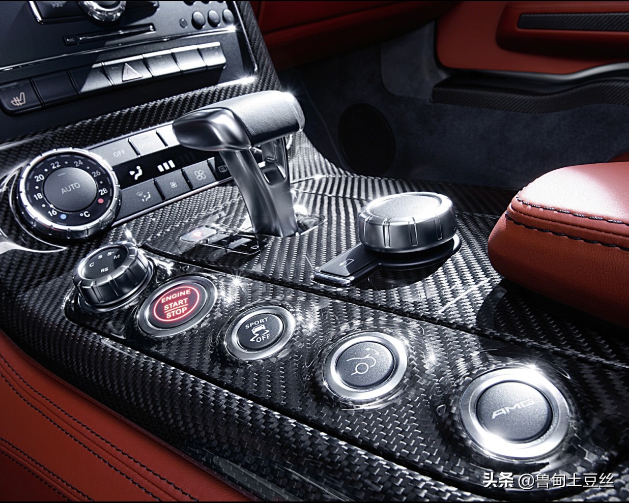 「毂锐驰」为何你的电瓶撑不到一年？汽车电瓶养护需知