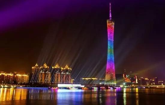 迪拜捡垃圾致富是真的吗,迪拜捡垃圾月入百万