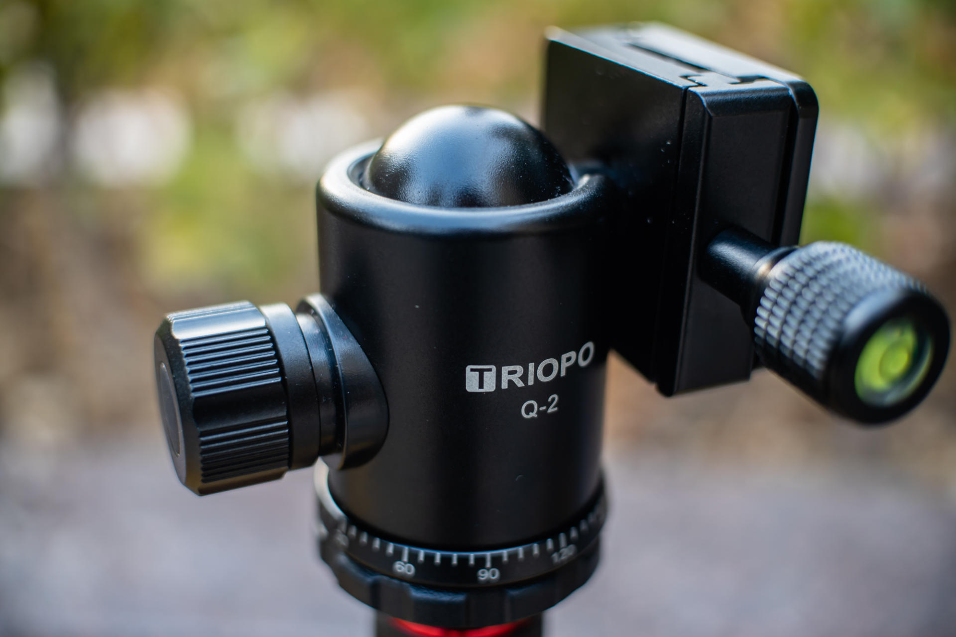 碳纤维三脚架平价推荐,性价比高碳纤维三脚架前十名