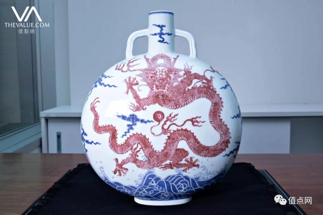 神秘藏窦「十面灵壁山居」|从三件乾隆官窑看大藏家品味