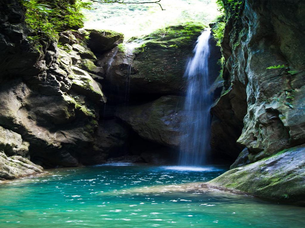 天下第一峡百里峡,百里峡大自然美景