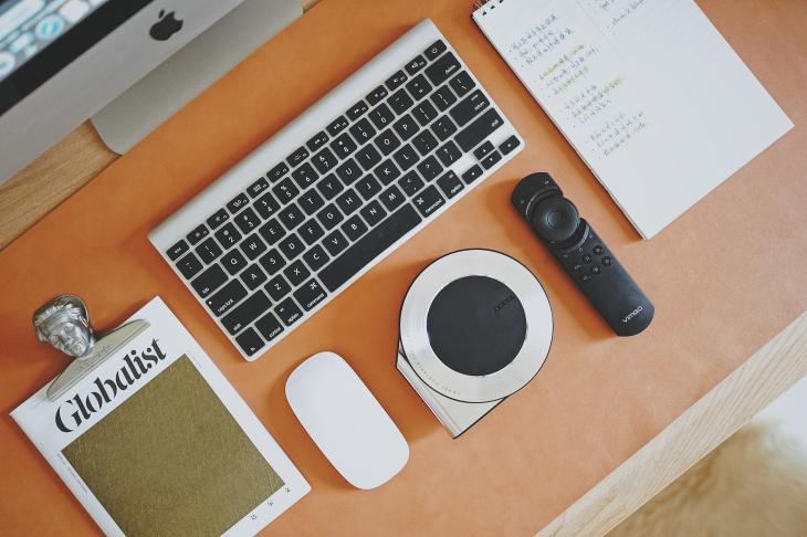 只会用投影办公看电影？看看90后都在如何花式玩转微型投影