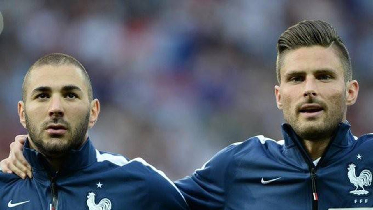 本泽马与吉鲁的卡丁车事件,本泽马和吉鲁卡丁车事件