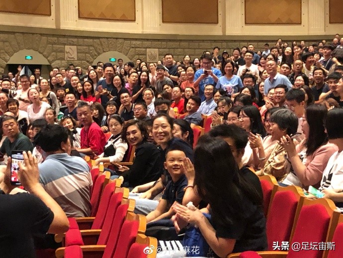 朱婷现场原声,朱婷迎接姚迪